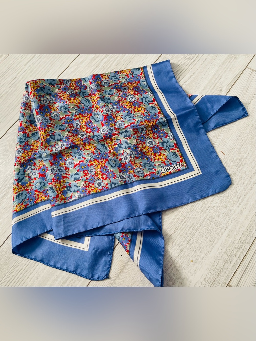 Liberty of London Micro Floral Silk Twill Scarf Vintage 23” x 23” 🇬🇧